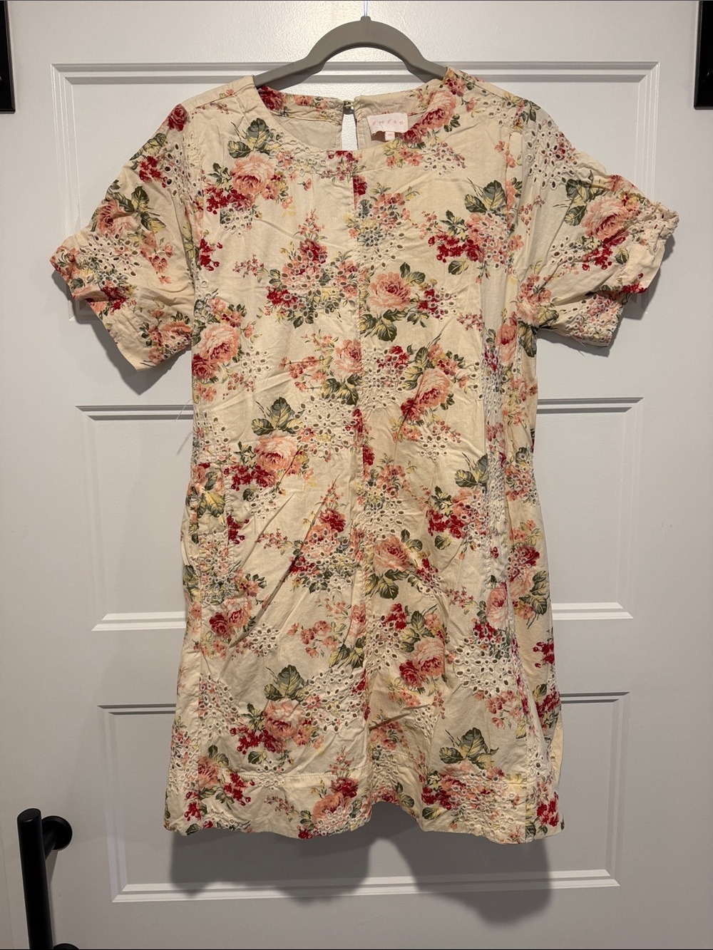 Women’s Cream Floral Eyelet Dress